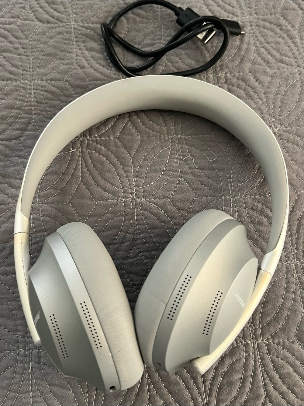 Bose Over-Ear Wireless Headphones — Light Gray